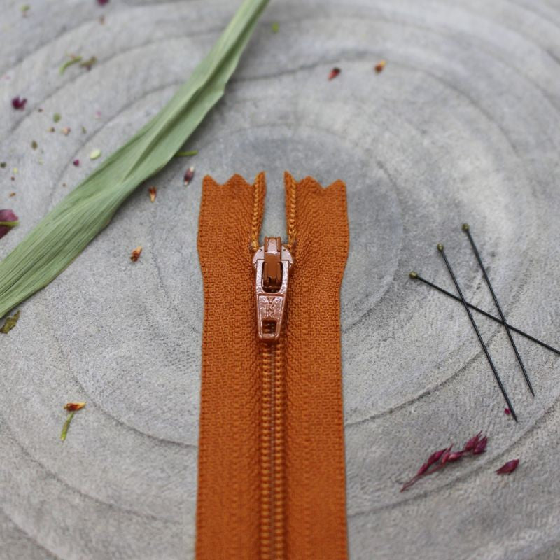 Zip 20cm Chestnut - Atelier Brunette
