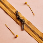 Zip Double Curseur Ochre - Atelier Brunette